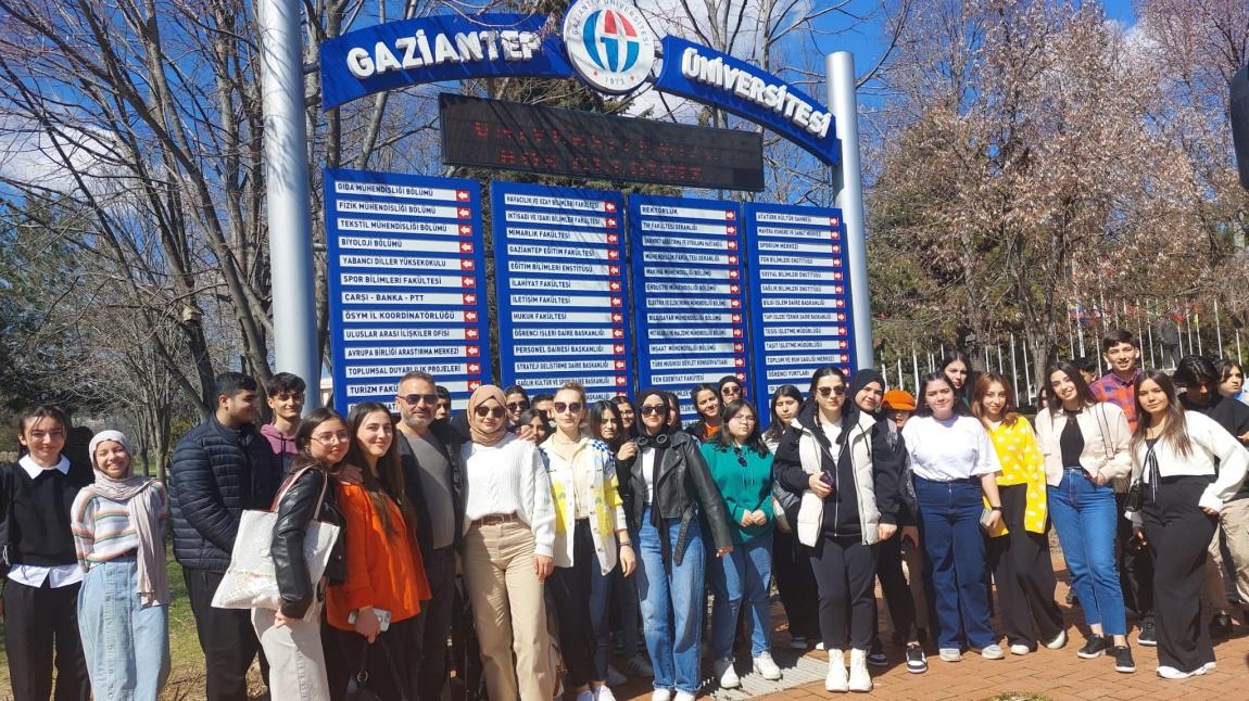 12.Sınıflarla Gaziantep üniversitesi ve Zeugma mozaik müzesi gezisi